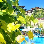 Pecani Perla Del Mar - Coastal Art Apartment Sveti Vlas