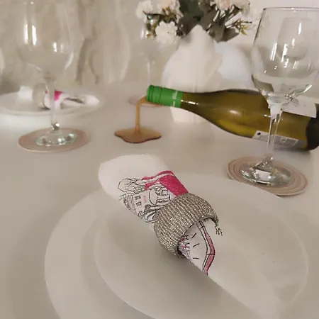 アパート Pecani Perla Del Mar - Coastal Art スヴェティ・ヴラス