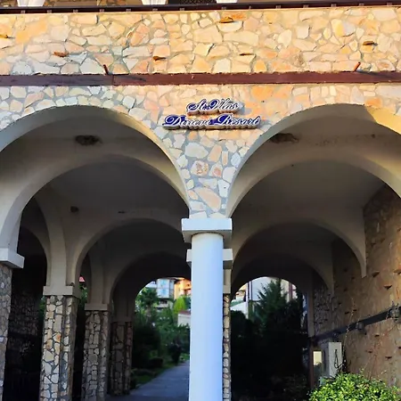 아파트 Pecani Perla Del Mar - Coastal Art Residence, Marina Dinevi Etara 1 *