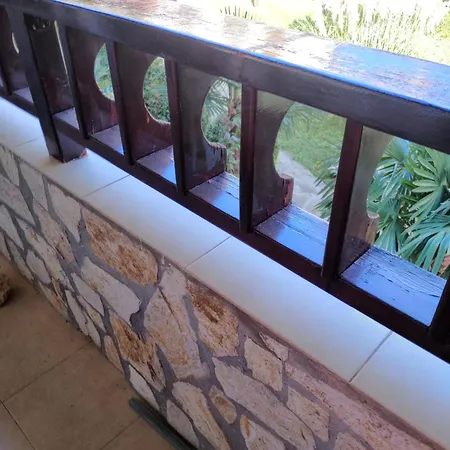 Pecani Perla Del Mar - Coastal Art * スヴェティ・ヴラス