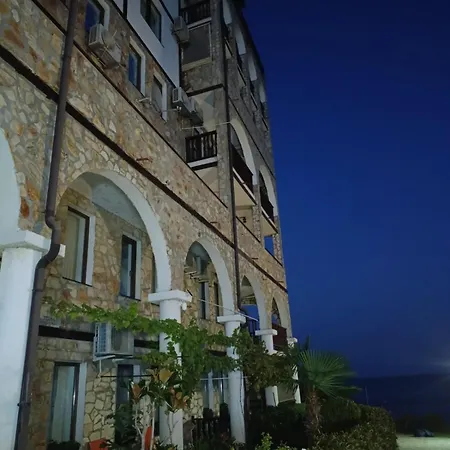 Pecani Perla Del Mar - Coastal Art Апартамент *