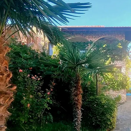Pecani Perla Del Mar - Coastal Art Residence, Marina Dinevi Etara 1 아파트