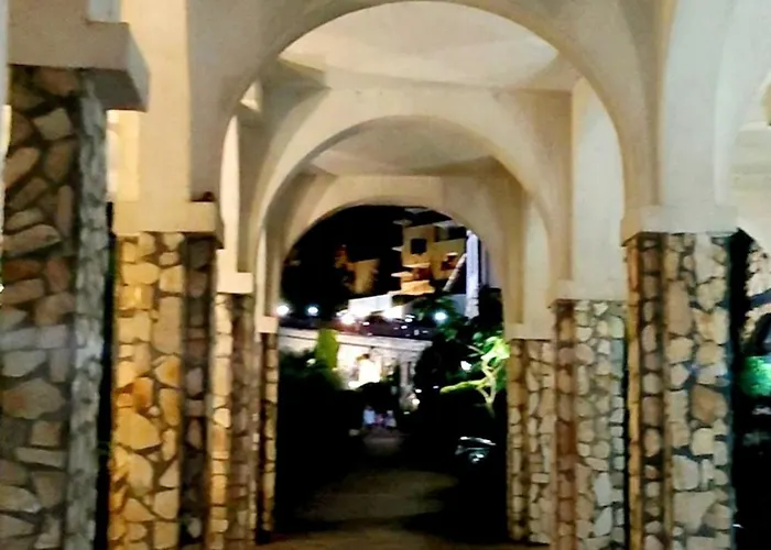 Апартамент Pecani Perla Del Mar - Coastal Art *